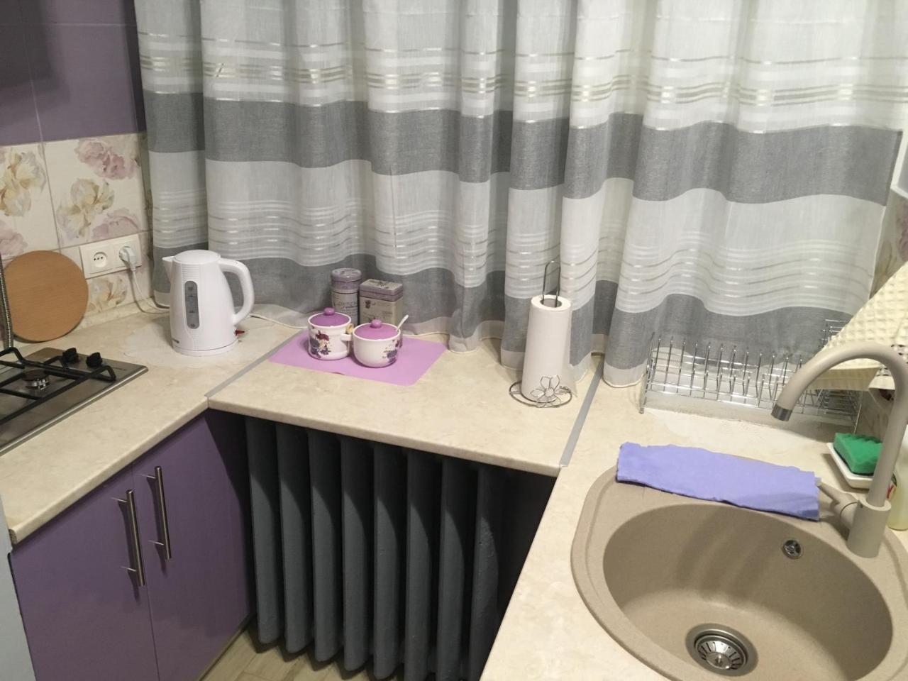 Romantik Eko Apartment Lviv Buitenkant foto